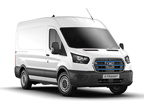 Weißer Ford E-Transit Transporter, frontale Ansicht mit markantem Grill und großen Fenstern.